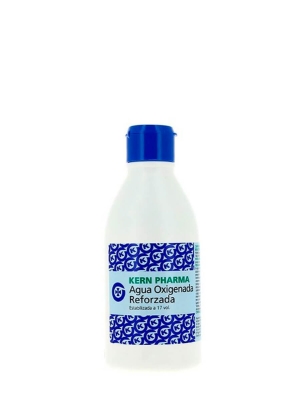 Kern pharma agua oxigena reforzada 250 ml